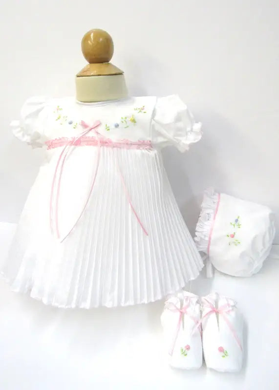 572 Sweet 4pc Take Me Home Baby Set.