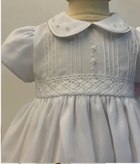 16630 Elegant White Dress W Bonnet