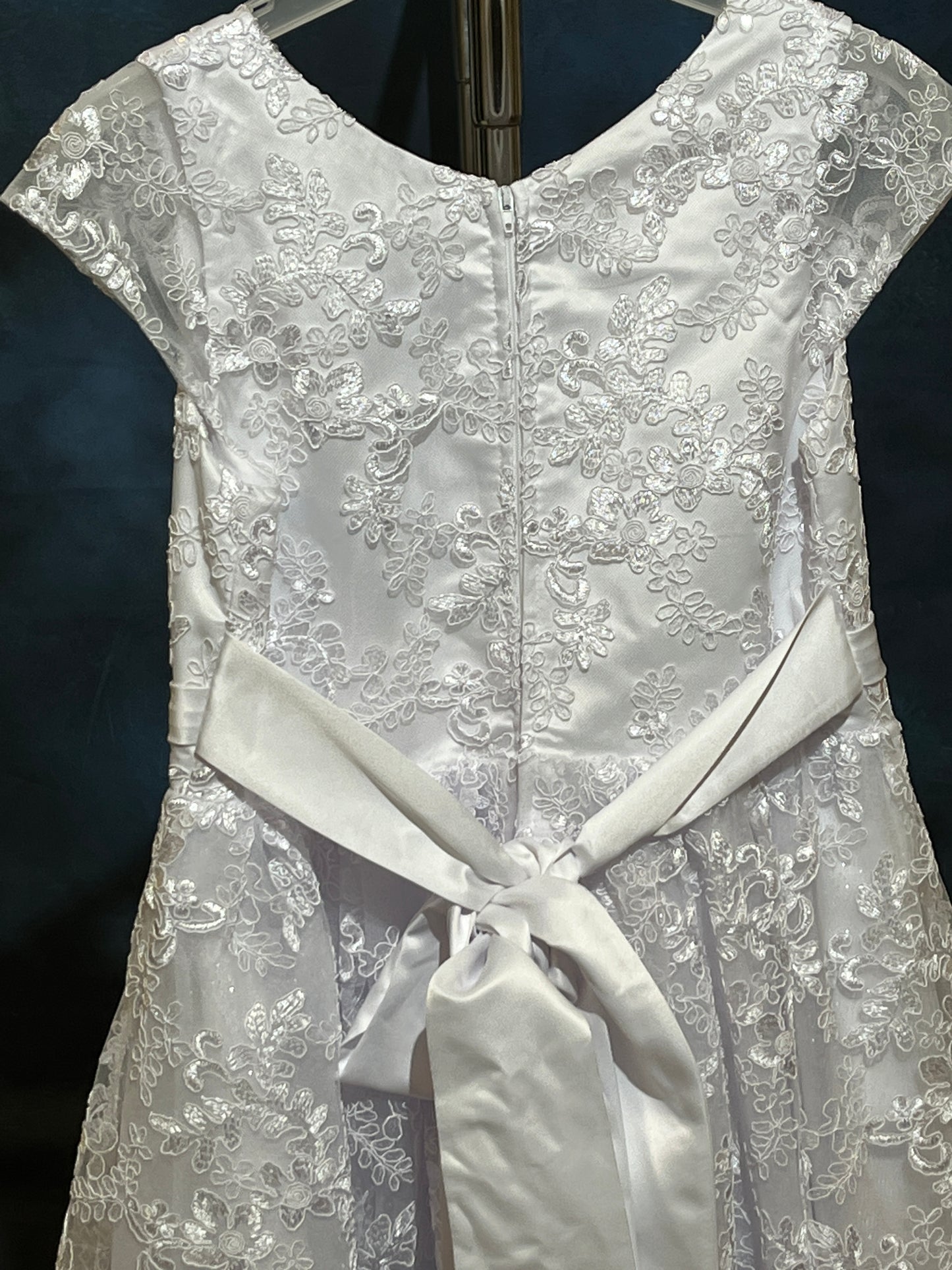 JK4177 Short sleeve white dress with multilayer fabric