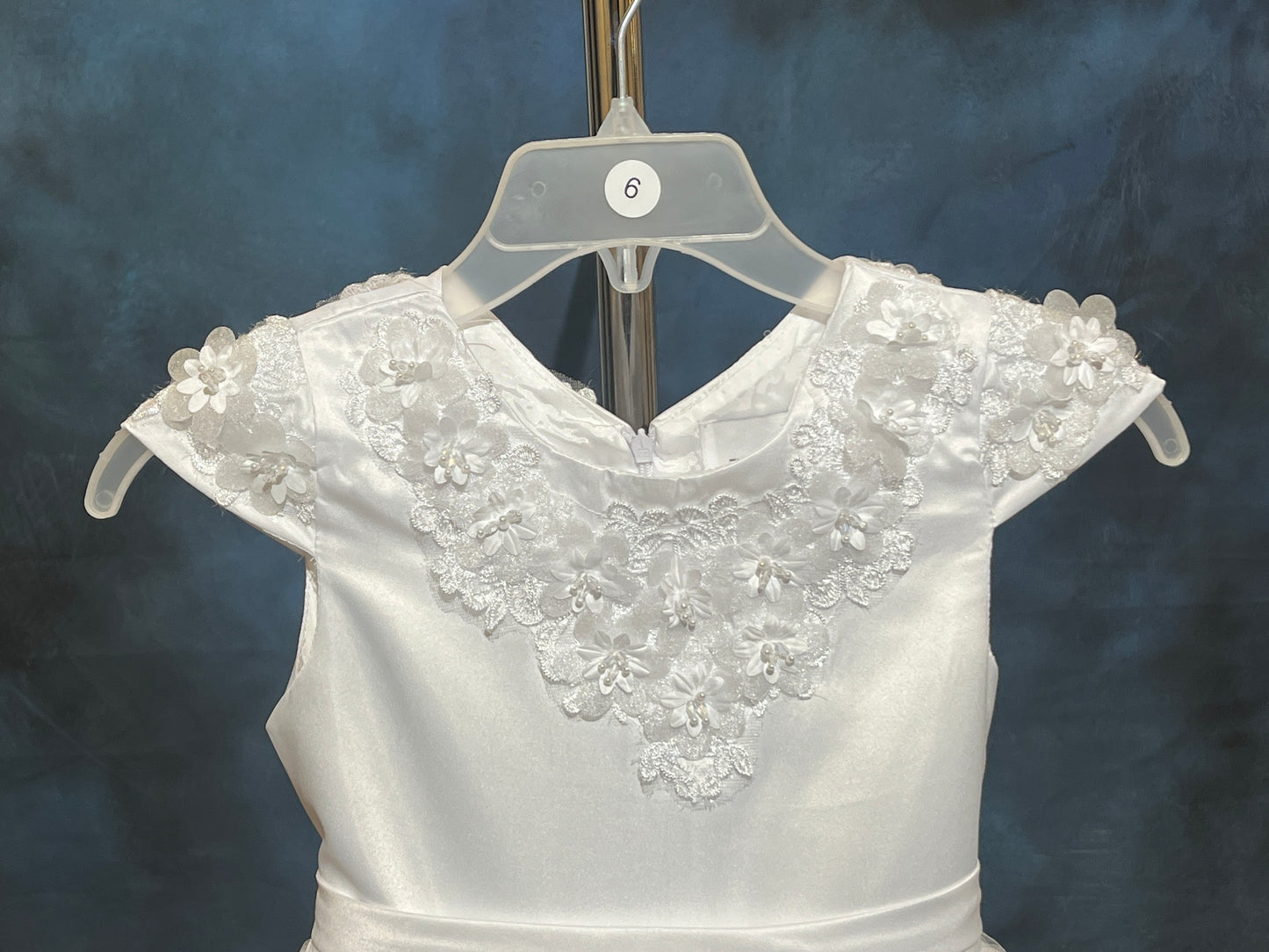 TIP5823 Short Sleeve White Dress