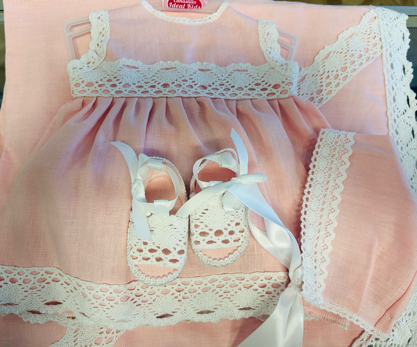 Take home outfit - Pink white hand made- Estopilla set